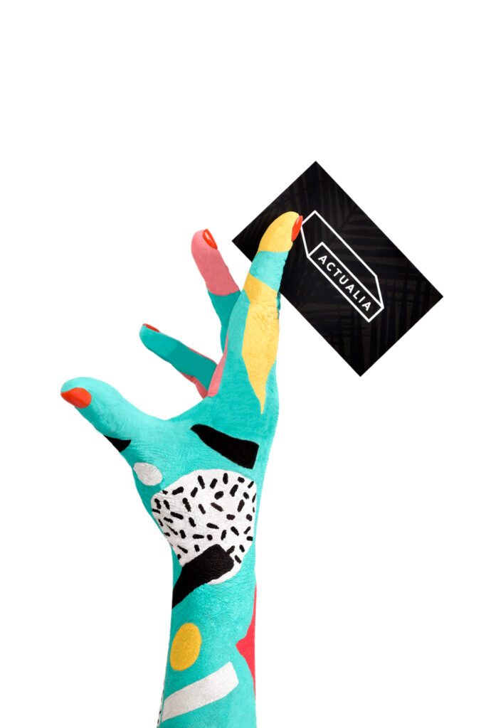 Actualia_Mano_105 -